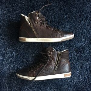 BULLBOXER BROWN MATHEOS MID-TOP SNEAKER